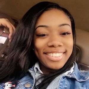 Meet your Posher, Nadifah